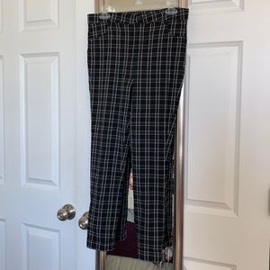 Cropped Pants from Rue 21